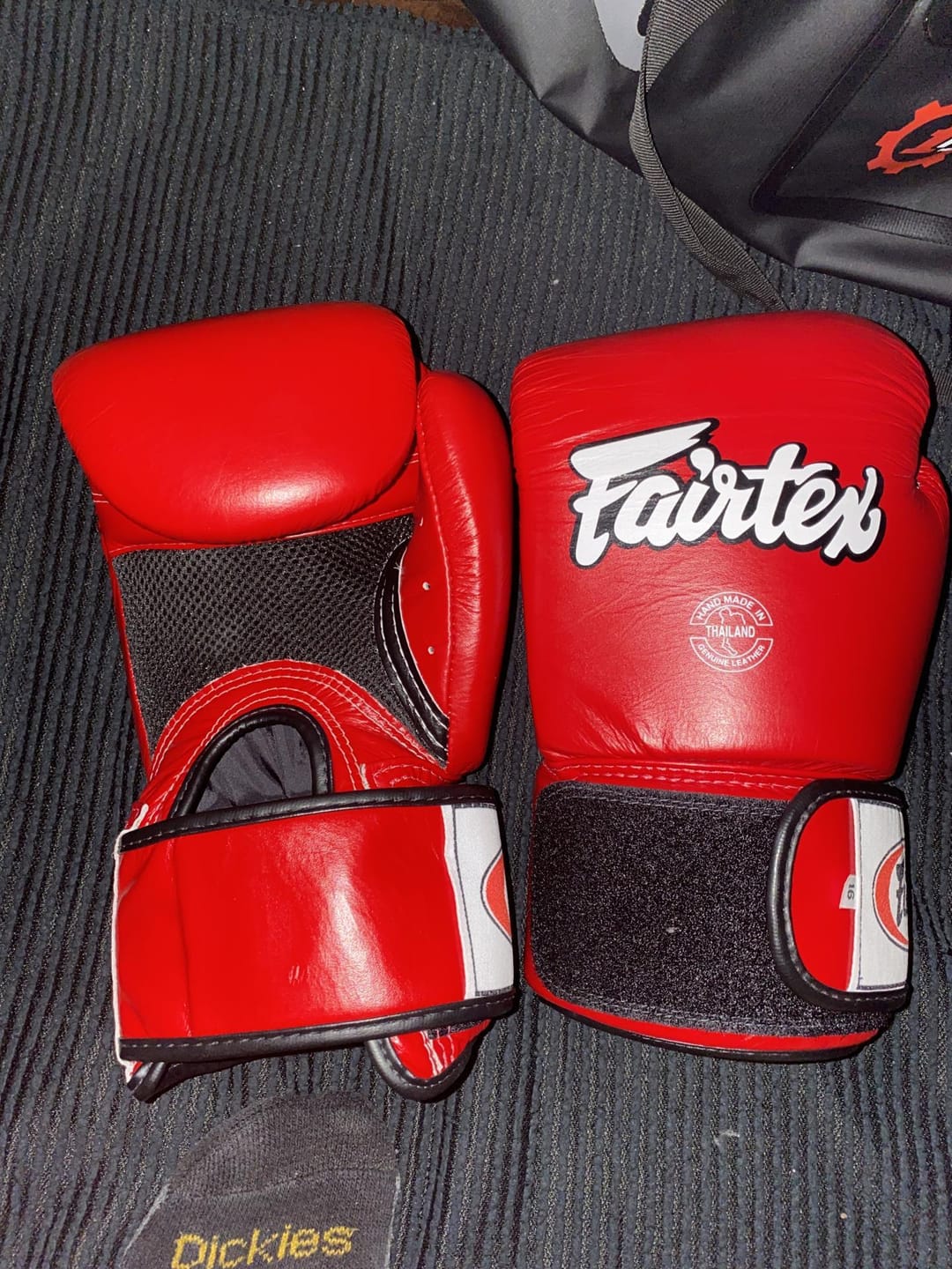 Customer photo review of Fairtex Breathable Gloves BGV1BR Muay Thai Compact Lightweight