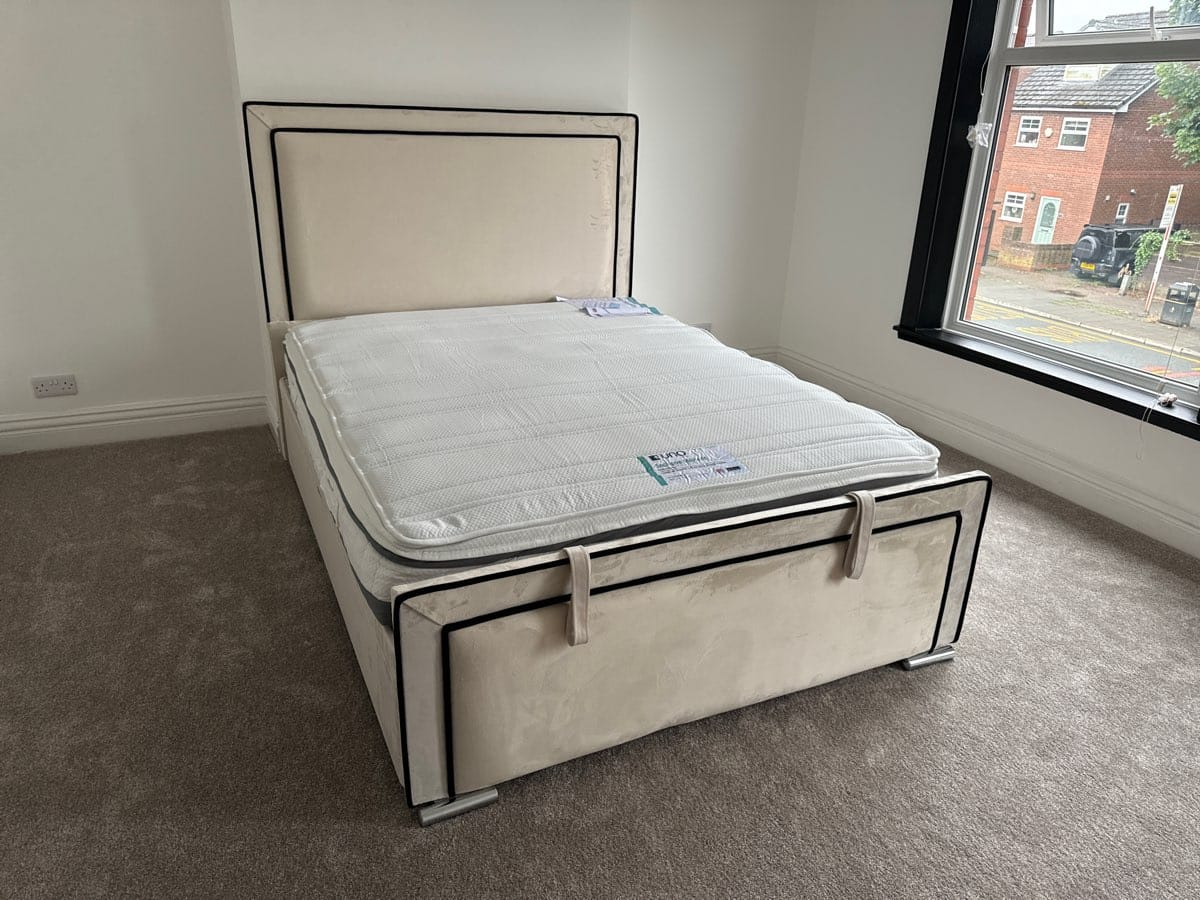 Customer photo review of Zenith Bed