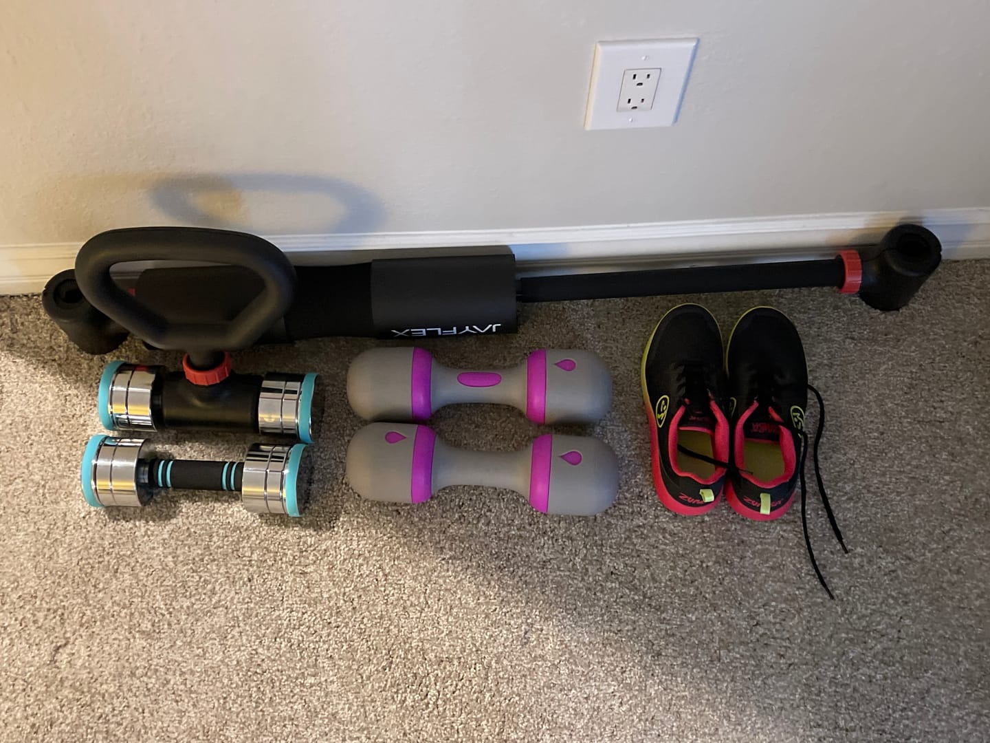 Customer photo review of Hyperbell Bundle: Bar, Kettlebell
