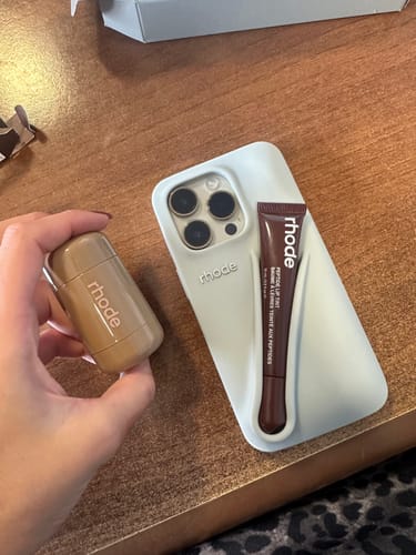 Customer photo review of lip case