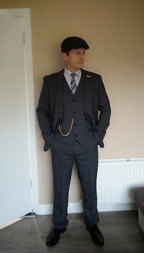 Customer photo review of Three-piece suit Tommy