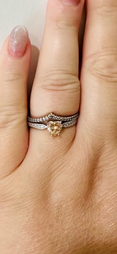 Customer photo review of Princess - Crown (Bath Bomb)