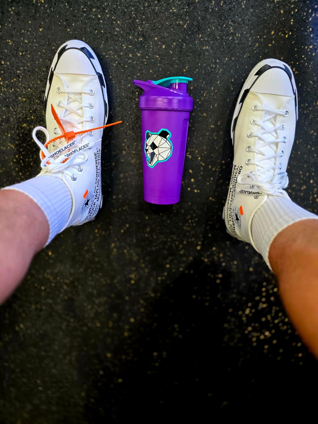 Customer photo review of New Purple & Blue Angry Panda Head Shaker