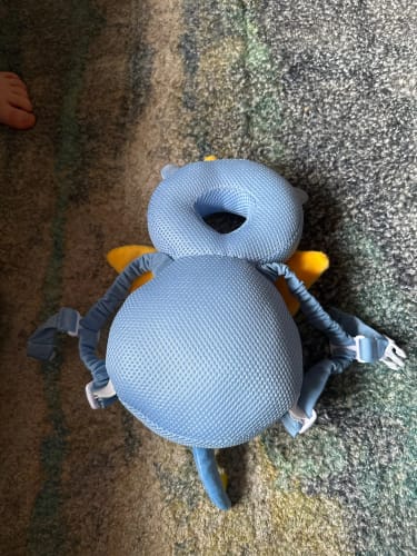Customer photo review of Baby Anti-Fall Back Pack