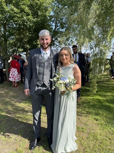 Customer photo review of Three-piece suit Tommy