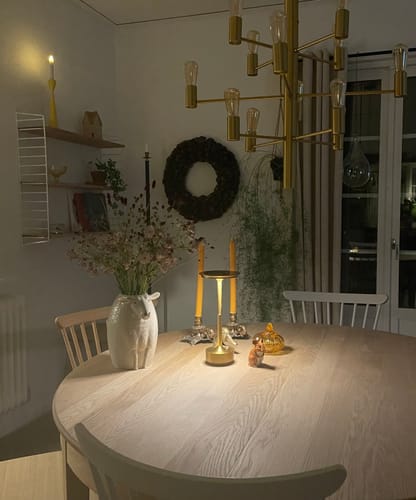 Customer photo review of Bordslampa Iron - Portabel - Batteridriven 4000 mAH