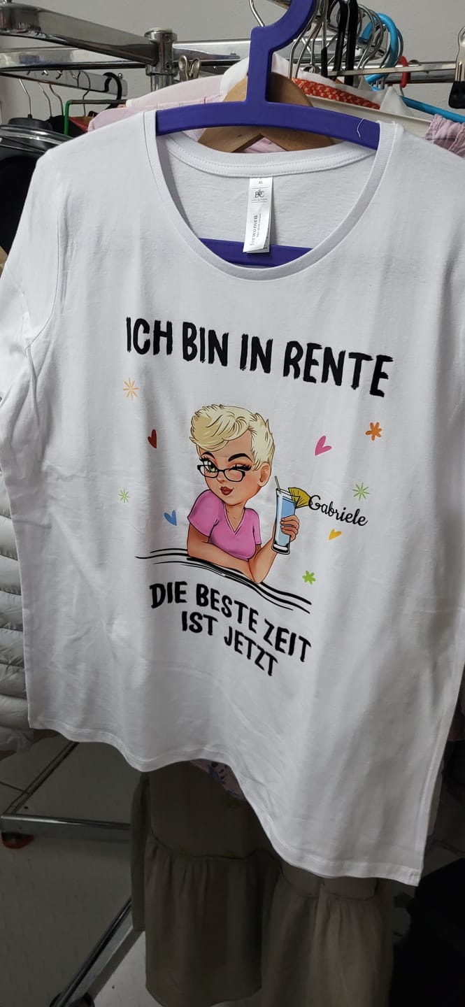 Customer photo review of Ich muss nichts - Personalisiertes T-Shirt zur Rente