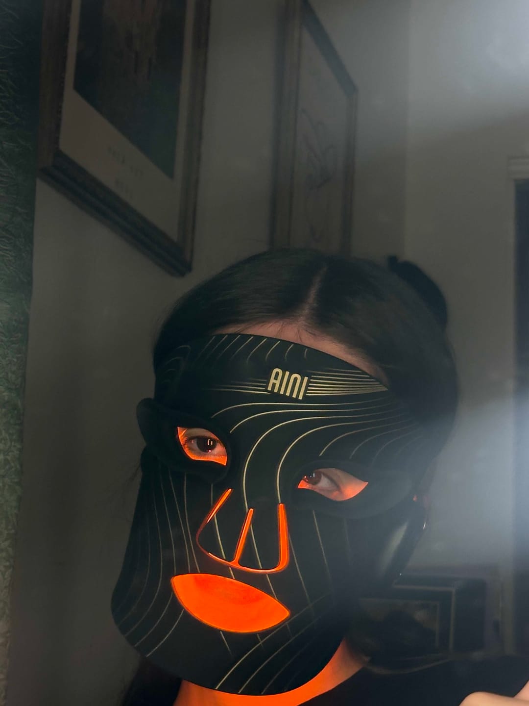Customer photo review of INIA GLOW Wireless Red Light Therapy Mask