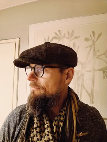 Customer photo review of Arthur Cap