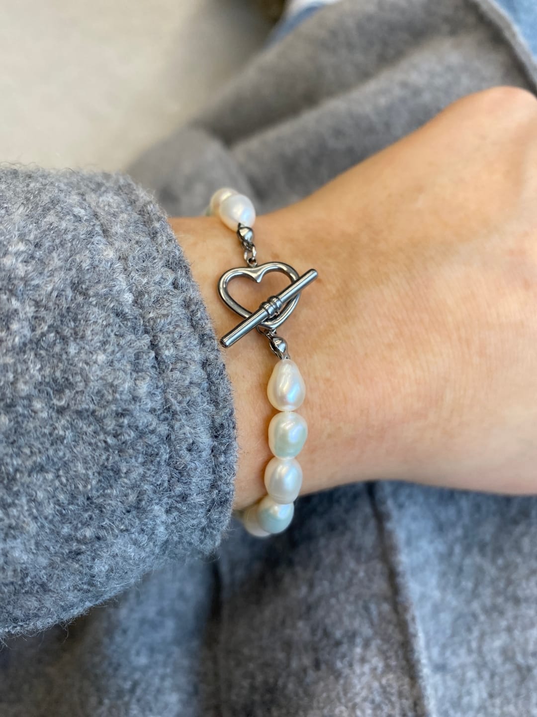 Customer photo review of Pearl Heart Armband | Süßwasserperlen