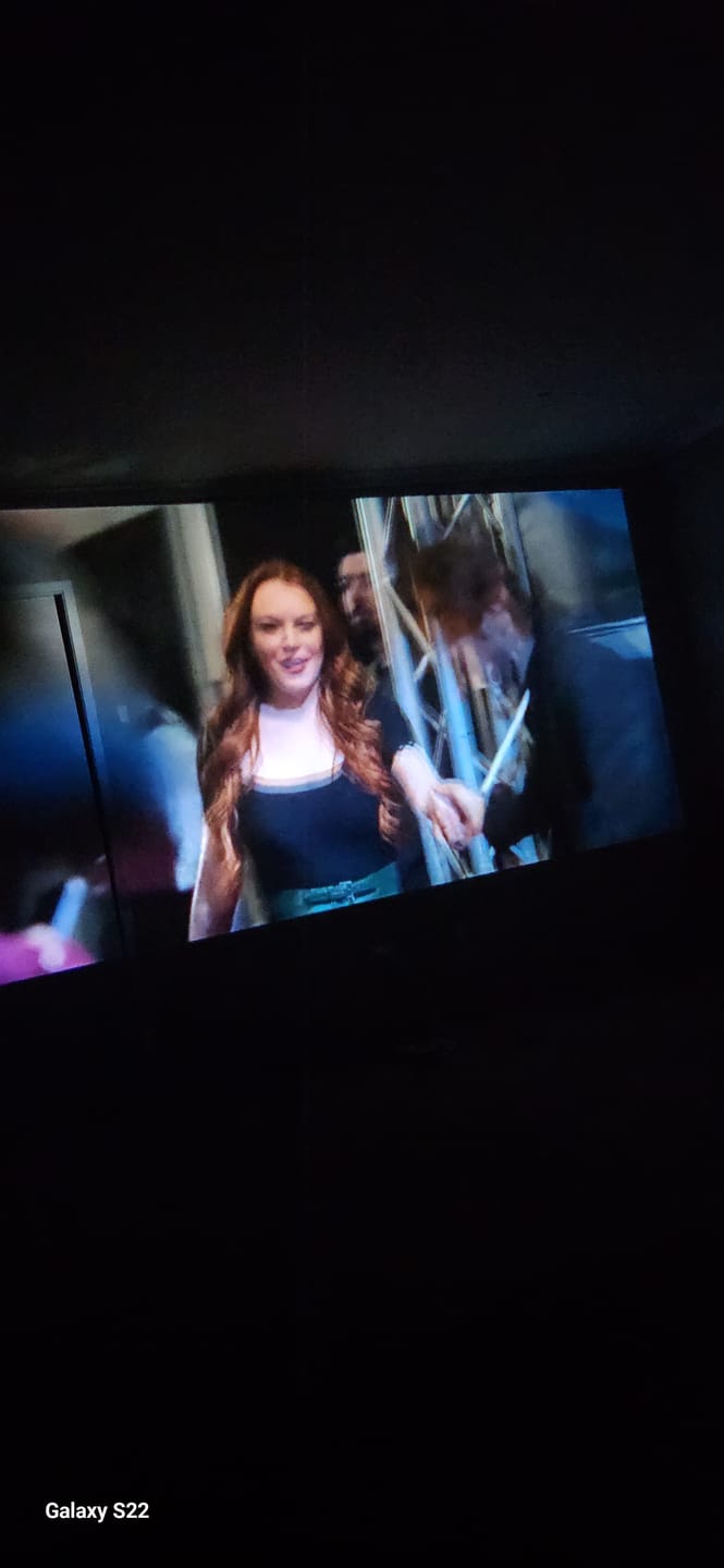 Customer photo review of MovieHub™ Ultra HD Gaming Bundle