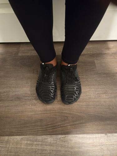 Customer photo review of Lorax Pro – All-Day Comfort & Pain-Free Barefoot Shoes