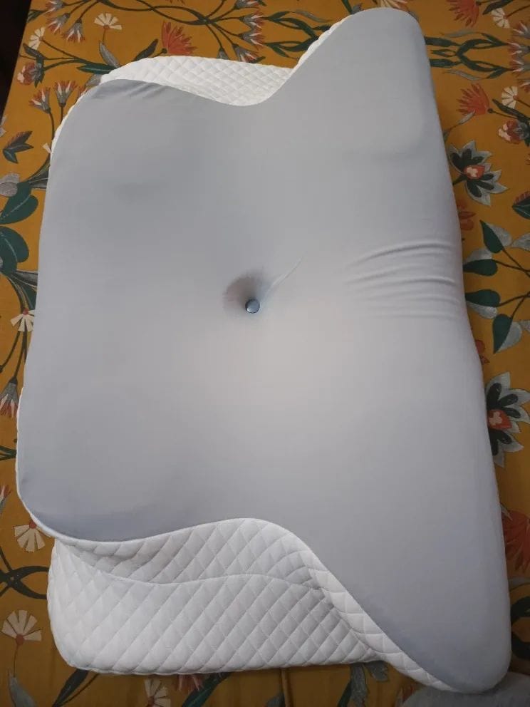 Customer photo review of Dreamers® Relief Pillow - Elevated Thickness