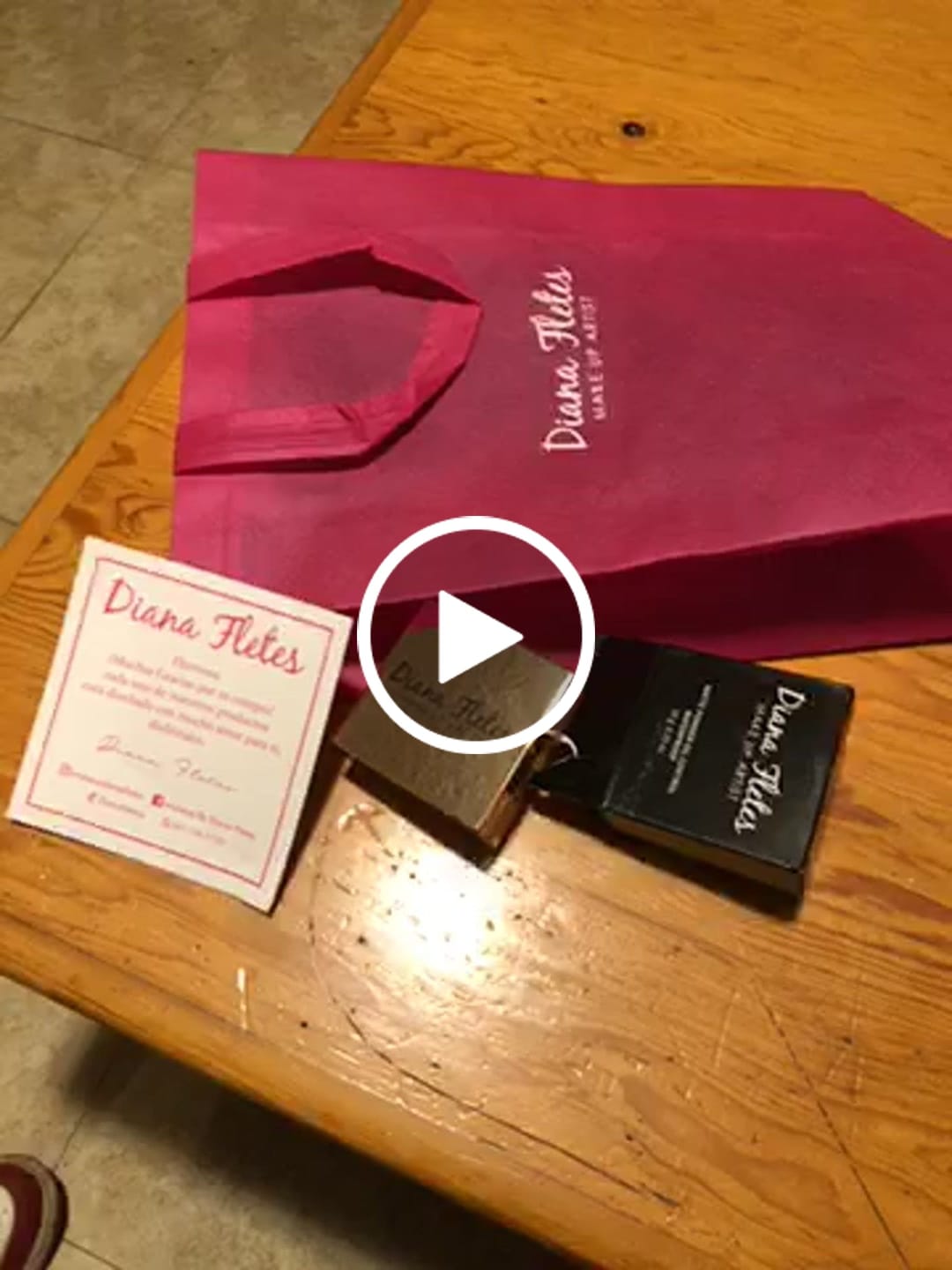 Customer video review of Polvo Traslúcido Control De Grasa A Prueba De Agua