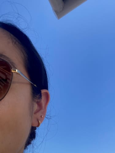 Customer photo review of 1 PAR HOOPS GRATIS
