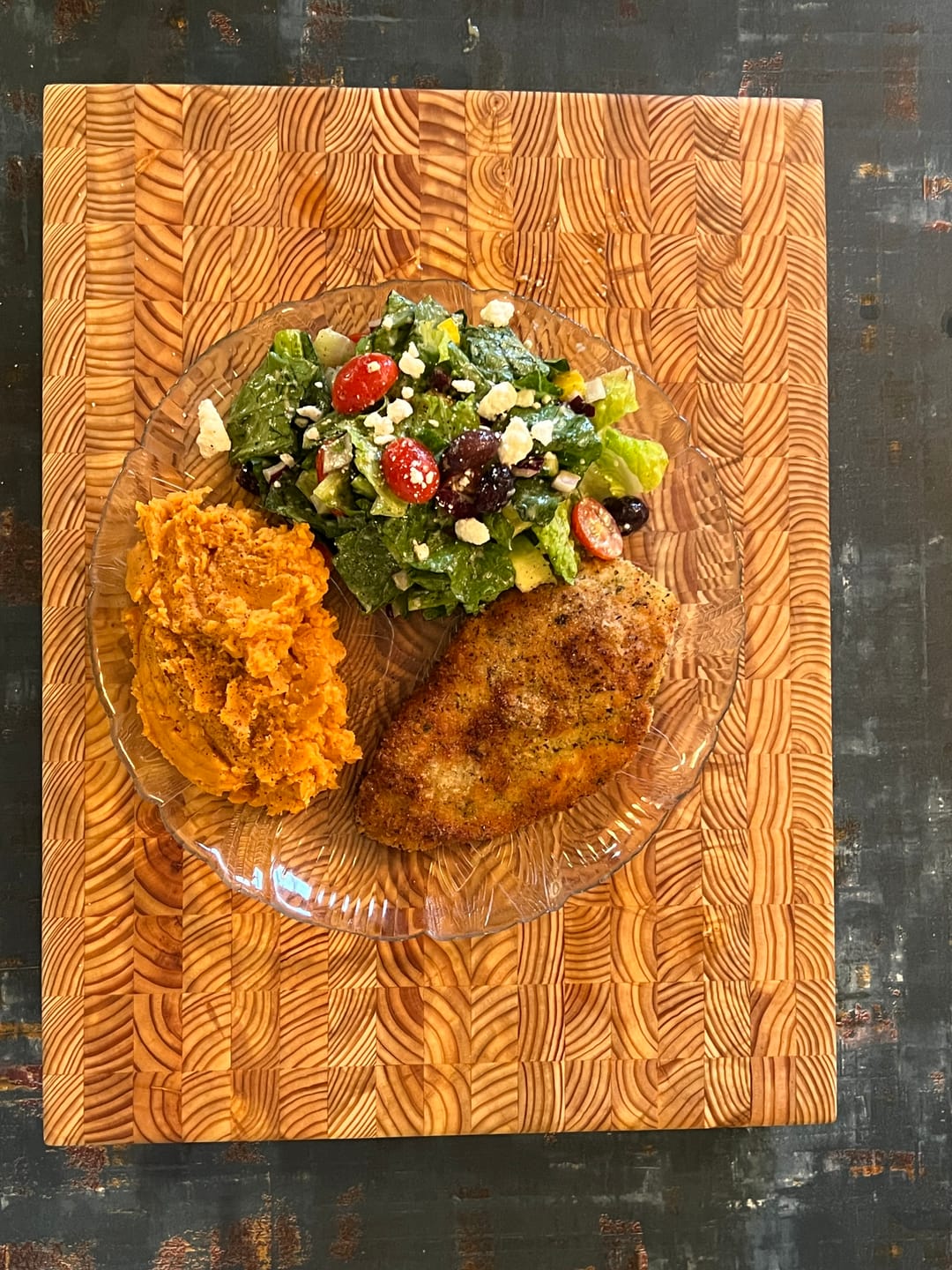 Customer photo review of Larchwood Cutting Board (Premium)
