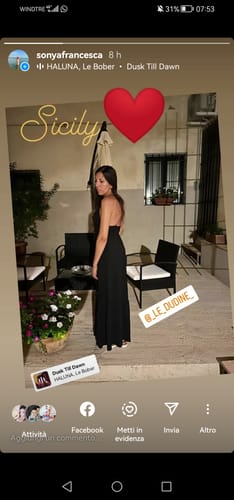 Customer photo review of Abito Basic con incrocio sulla schiena
