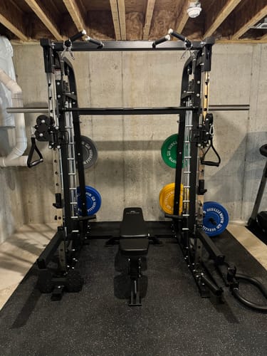 Customer photo review of MAJOR FITNESS All-In-One Home Gym Smith Machine Spirit B2