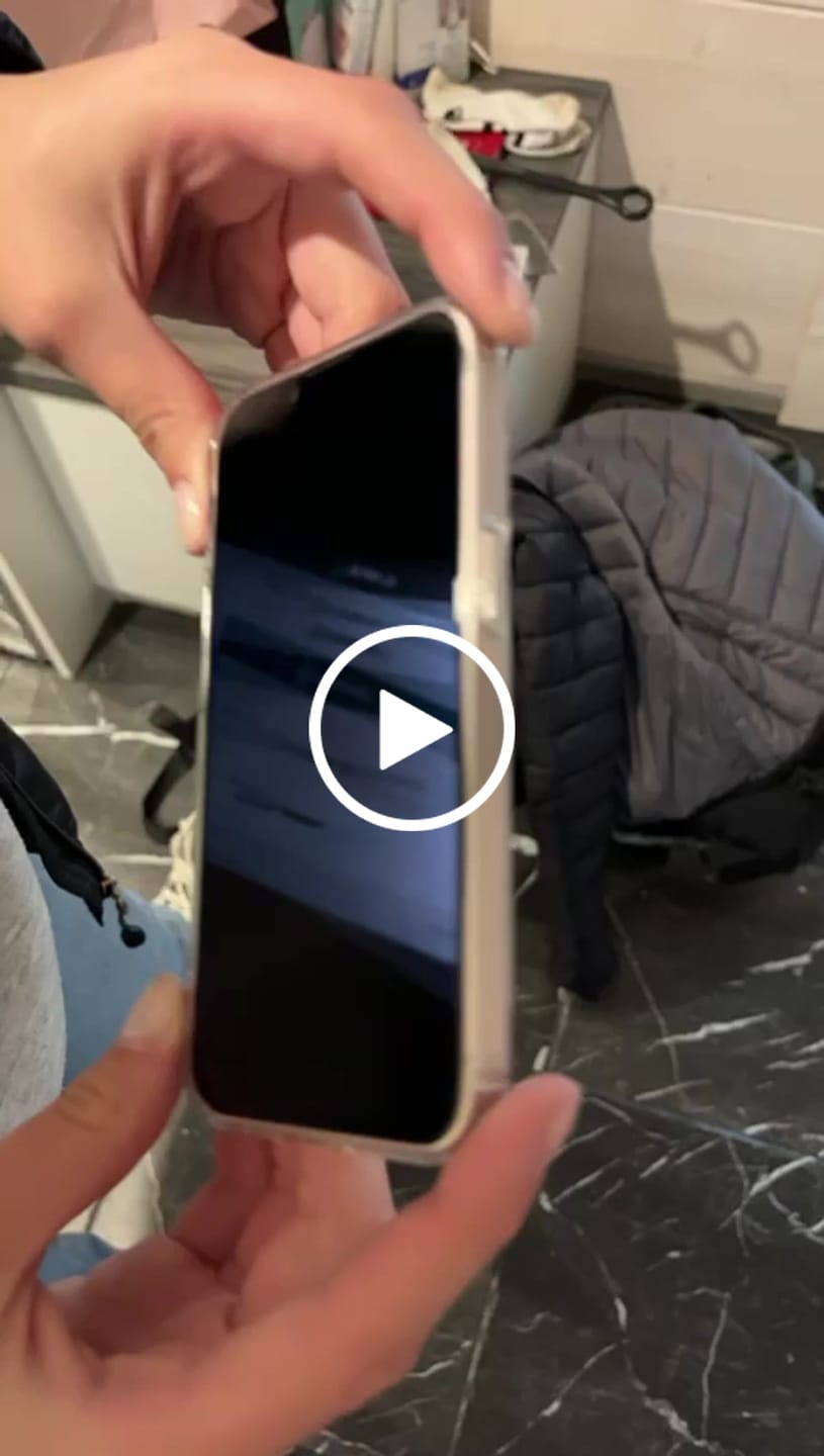 Customer video review of Apple iPhone Riite Panssarilasi - Asennuskehikolla, Privacy