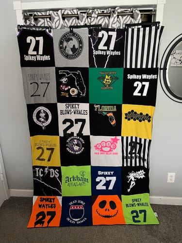 Customer photo review of Classic T-Shirt Blanket