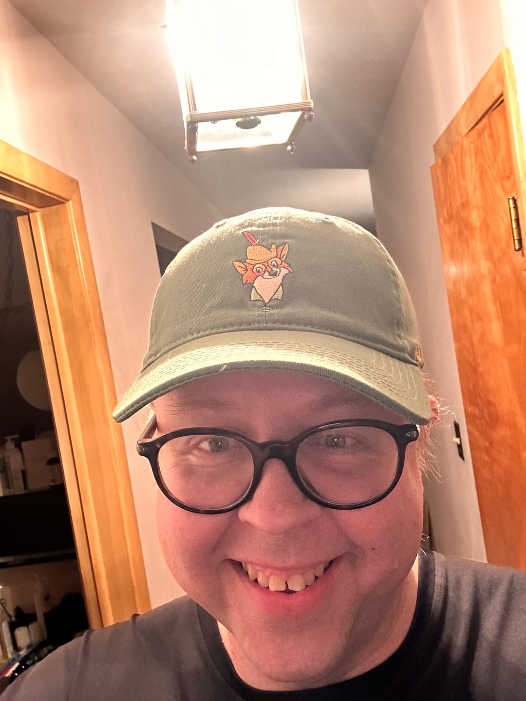 Customer photo review of Disney's Robin Hood "The Outlaw of Nottingham" – Dad Hat