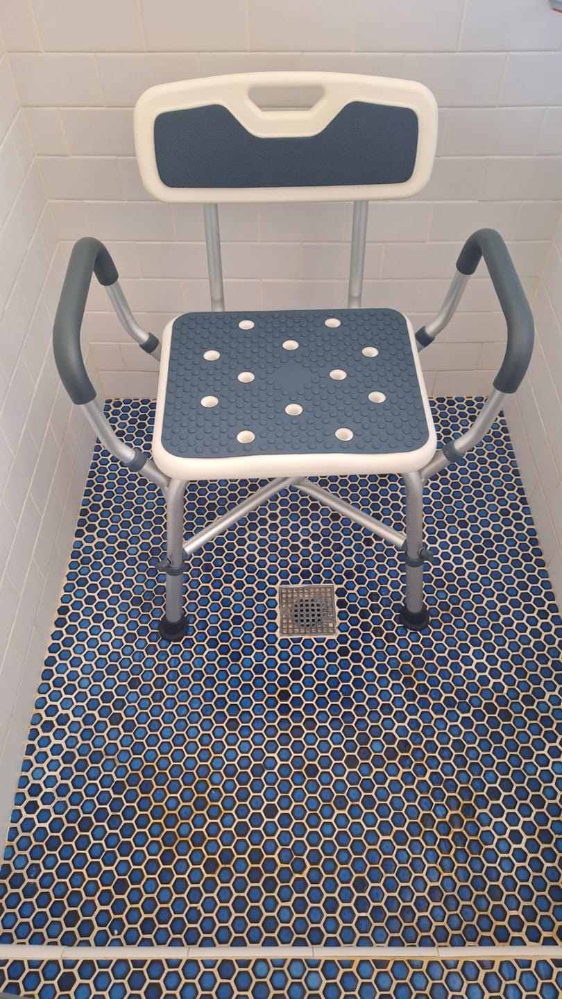 Customer photo review of Shower Chair (450lb)