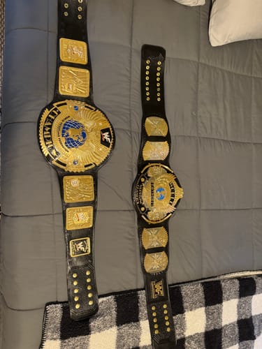 Customer photo review of Imperfect  Winged eagle textured belt (Premium 24 karate gold)