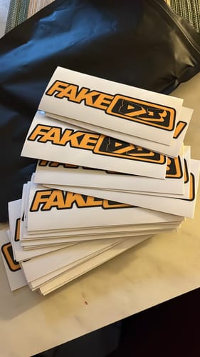 Customer photo review of Sticker Vinile Classico