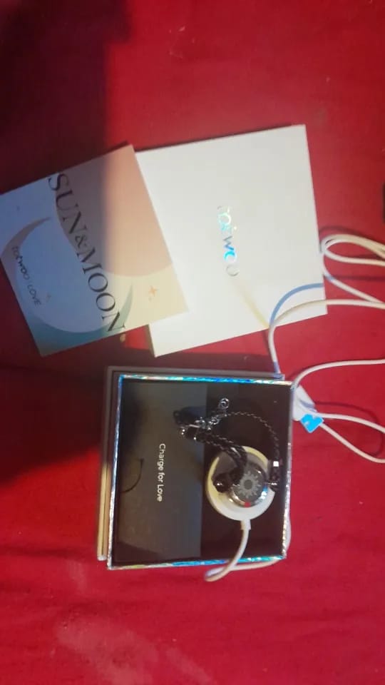 Customer photo review of Pulseras Sol y Luna (2 unidades)