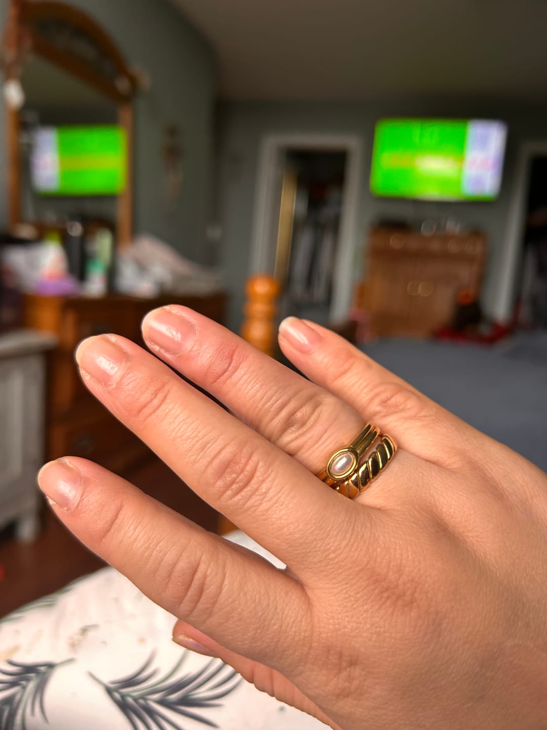 Customer photo review of Chunky Pearl 18K Gold Ring