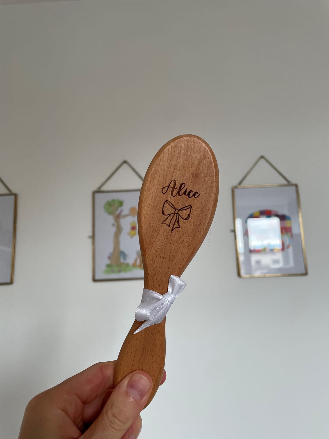 Customer photo review of Brosse à picots personnalisée
