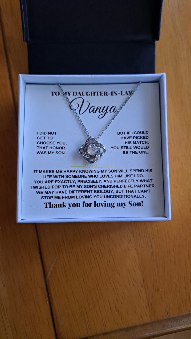 Customer photo review of Daughter-in-law - Love Knot Gift Set - SS251