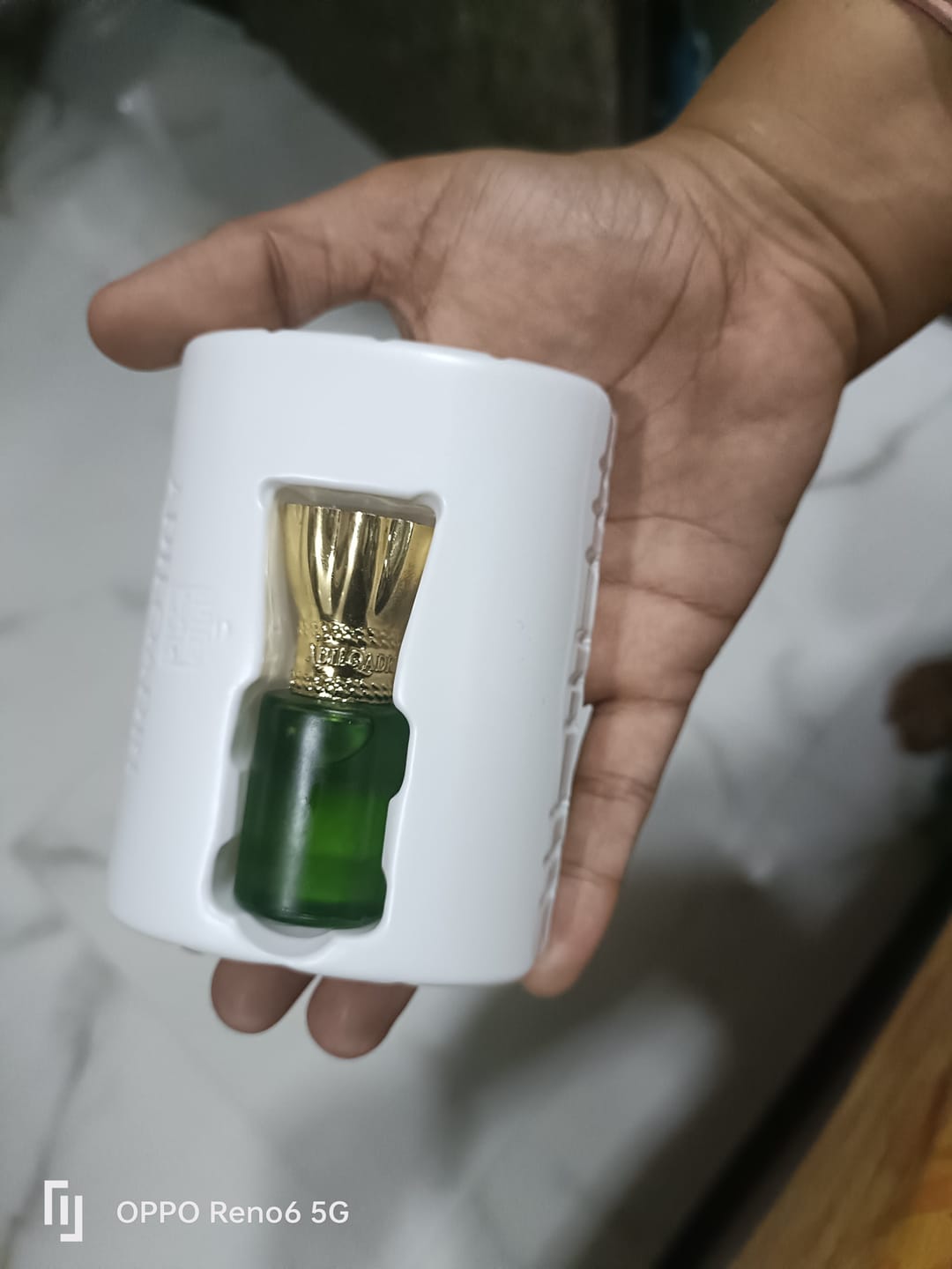 Customer photo review of Safwan Luxury Attar Perfume