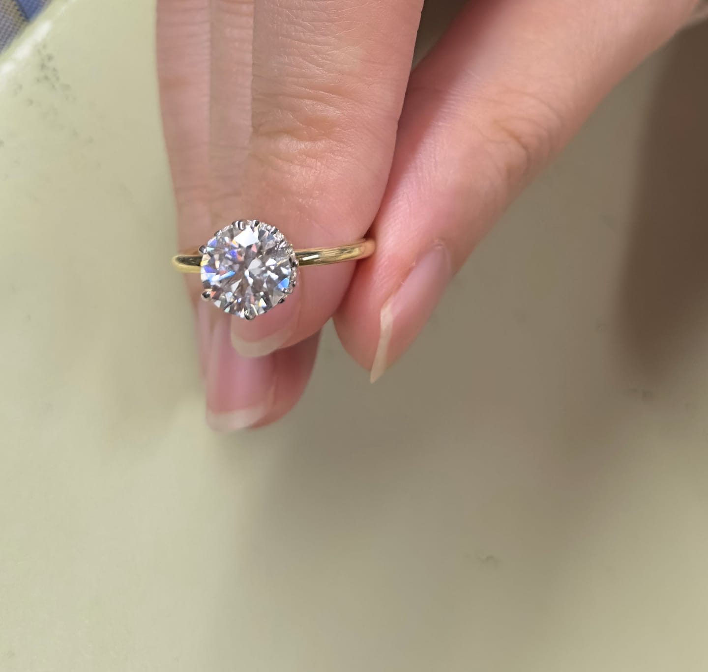 Customer photo review of S925 Precious Moissanite Two-tone 2.0 Carat Engagement Ring