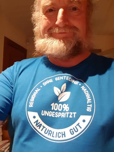 Customer photo review of DEZENTE REBELLEN PREMIUM SHIRT BUBEN • 100% UNGESPRITZT