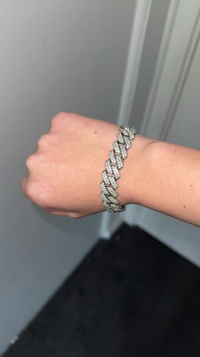 Customer photo review of Prong Link Bracelet  (White Gold) 13mm