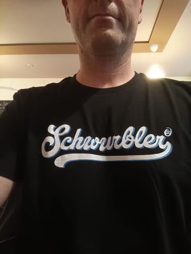 Customer photo review of PREMIUM SHIRT BUBEN • SCHWURBLER SWOOSH