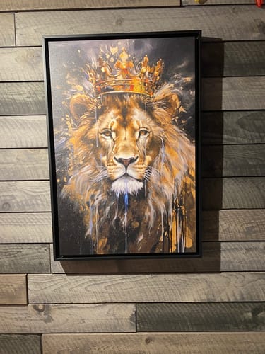 Customer photo review of Lion King With Crown Man Cave Framed Canvas Wall Art