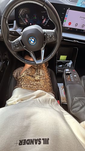 Customer photo review of Felpa in cotone con logo frontale