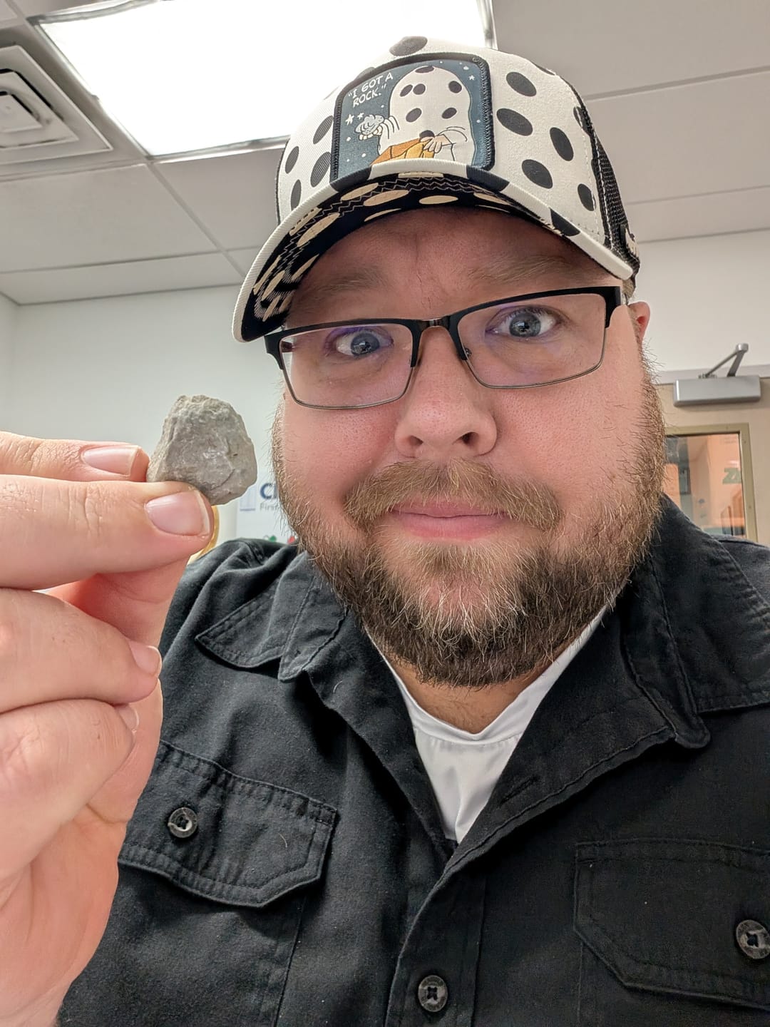 Customer photo review of OVERLORD X Peanuts: "I Got A Rock" Trucker Cap