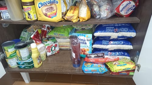 Customer photo review of Cesta Básica Ypê