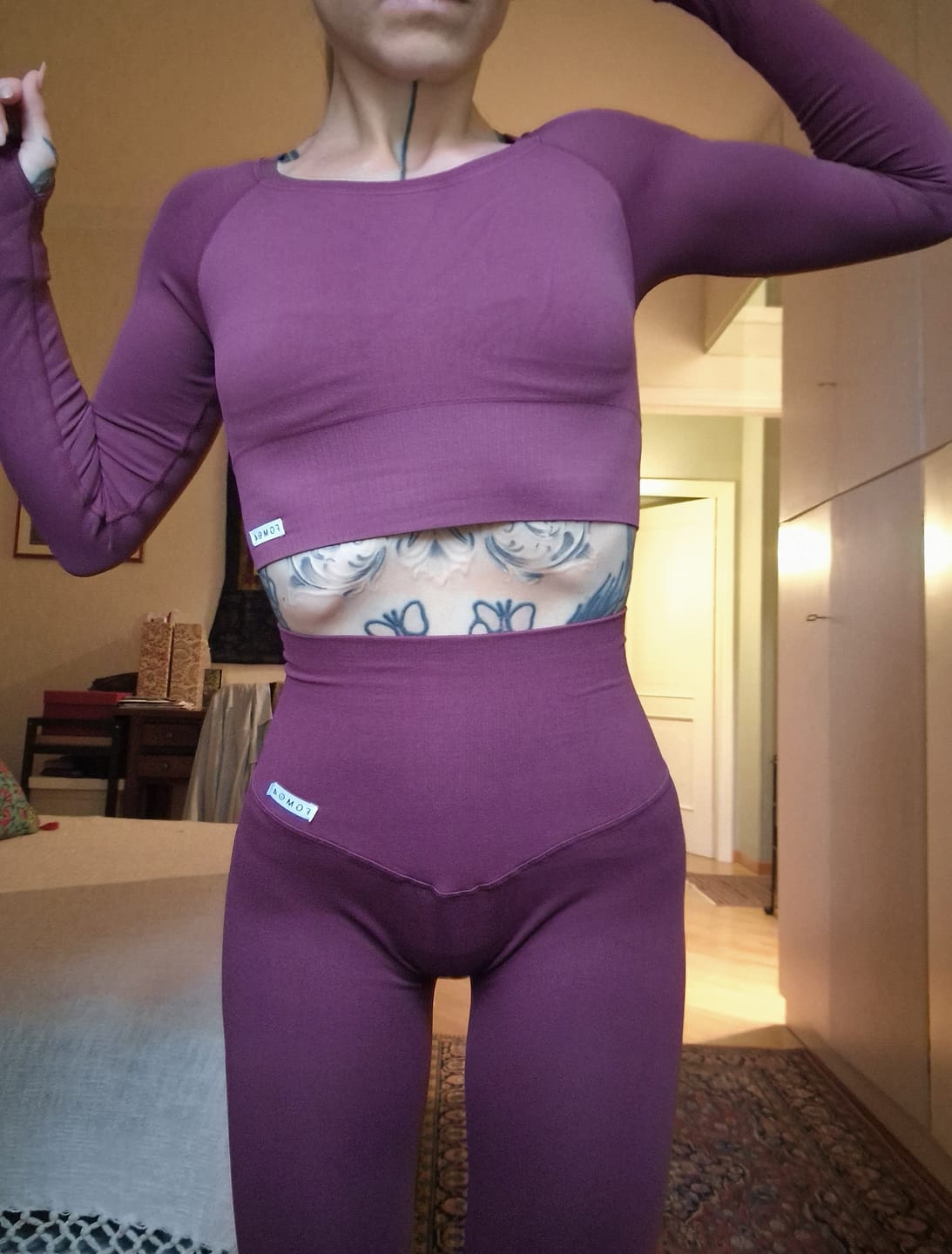 Customer photo review of Leggings Push up Gym Fashion Merlot