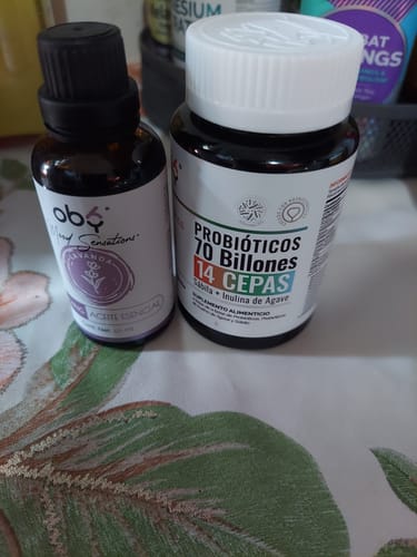 Customer photo review of OBY Multi Probioticos 70 Billones de 14 Cepas + Prebioticos Inulina de Agave + Sabila