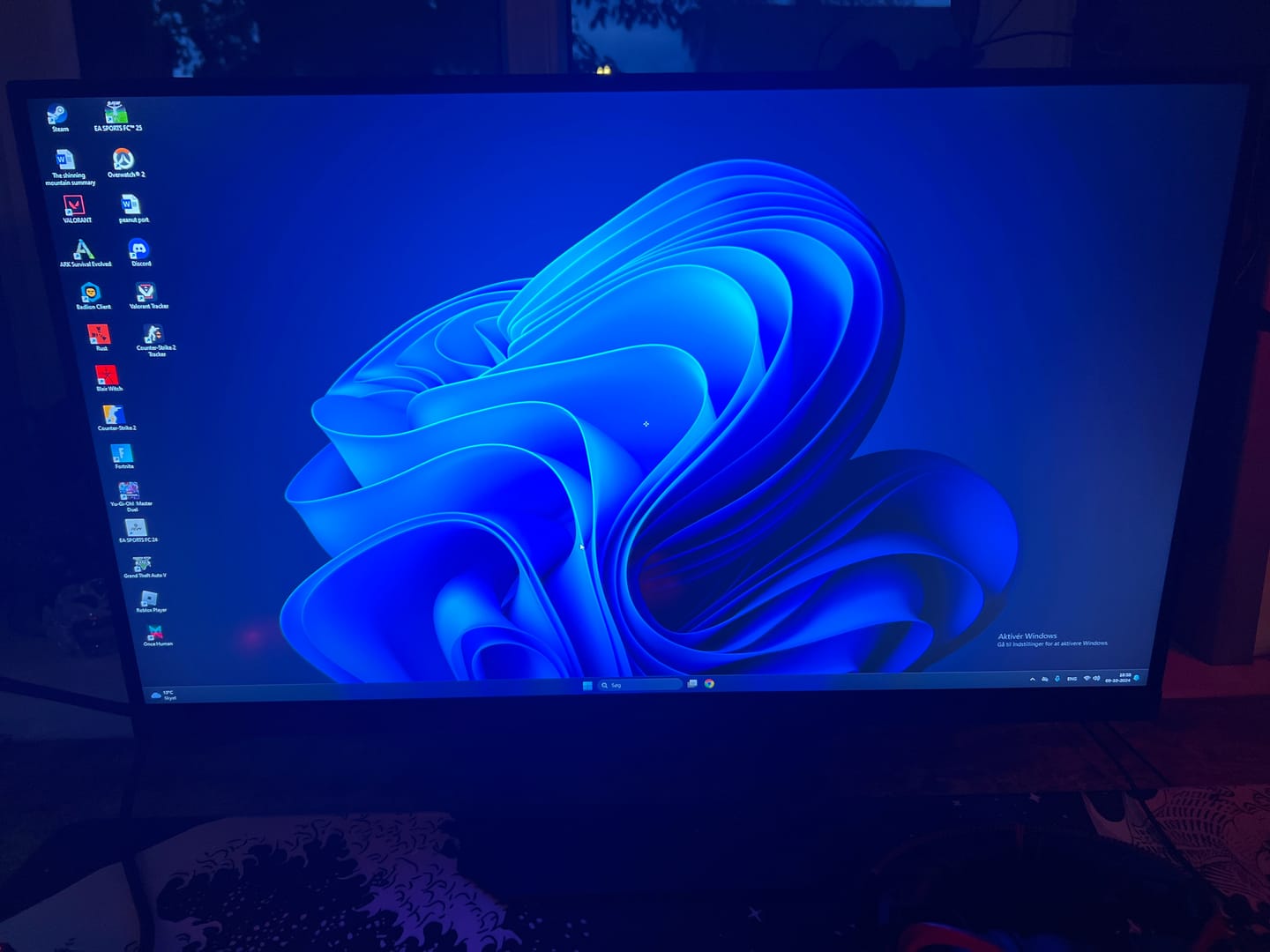 Customer photo review of TITAN ARMY P2710S Gaming Monitor