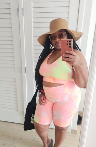 Customer photo review of Totally Cute Tie Dye Biker Set up to 3XL (Yellow/Pink)