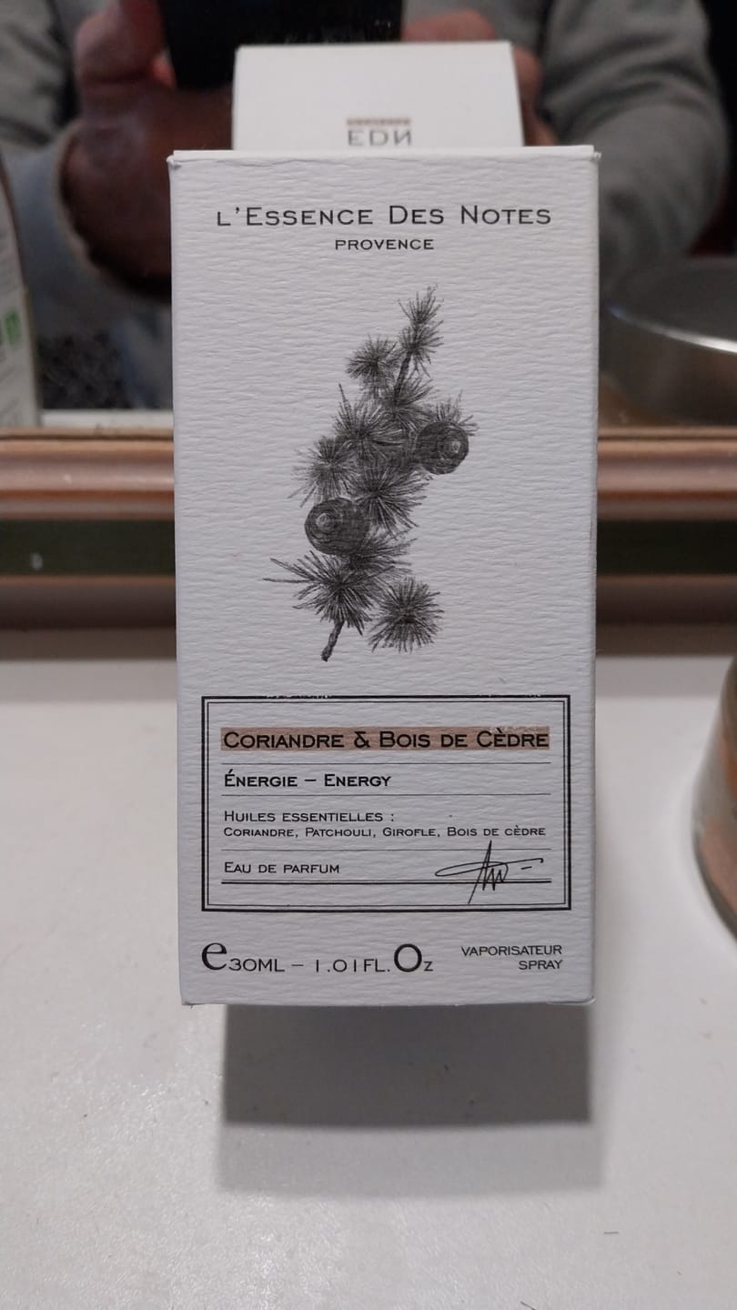 Customer photo review of Fleur de Cerisier & Santal