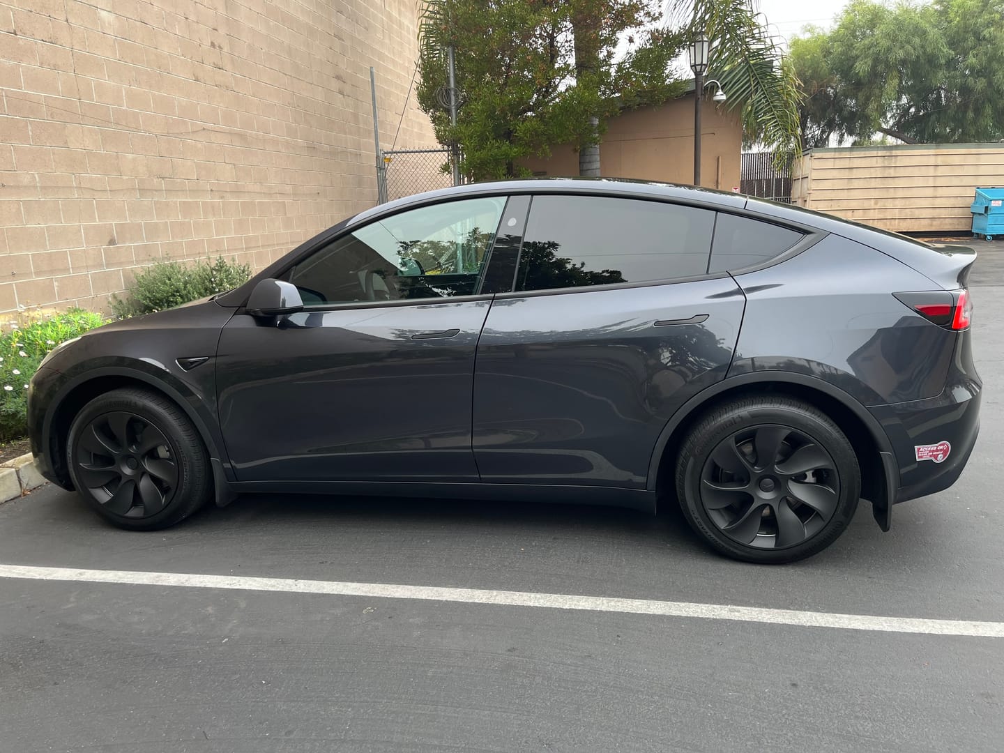 Customer photo review of TESPLUS 19'' Induction Style Wheel Cover for Model Y