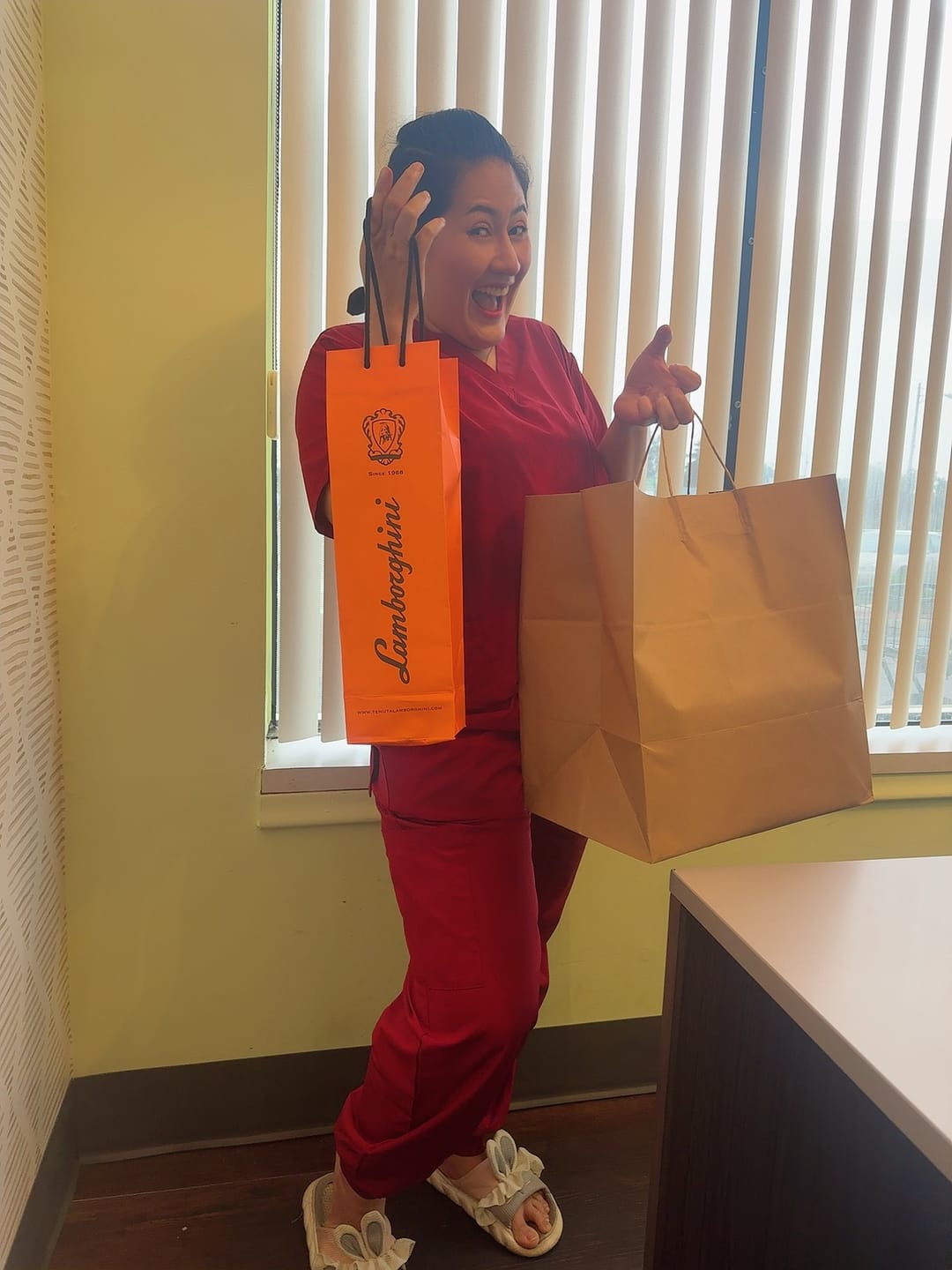 Customer photo review of Lamborghini: Torami Umbria Red with Gift Set