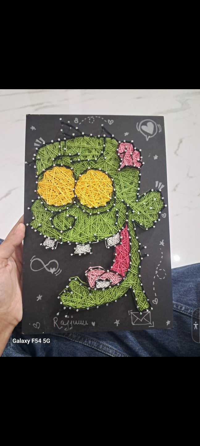 Customer photo review of Minion String Art