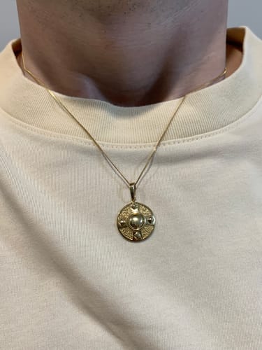 Customer photo review of Circle Medieval Shield Pendant in 9ct Yellow Gold